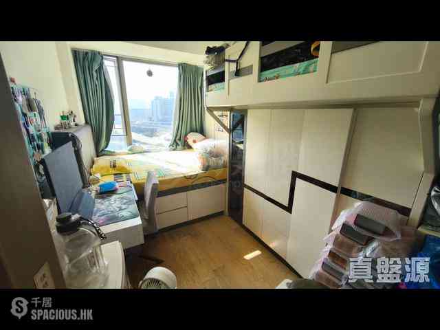 Hung Hom - Stars By The Harbour 06
