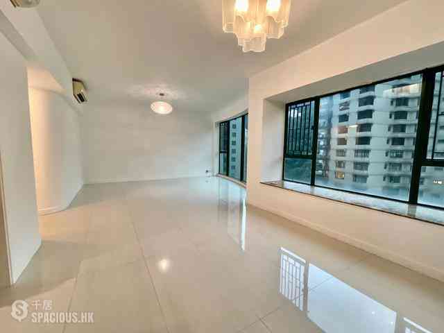 Mid Levels Central - Hillsborough Court 04