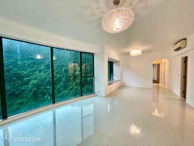 Mid Levels Central - Hillsborough Court 02