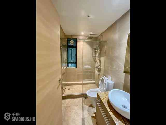 Mid Levels Central - Hillsborough Court 09