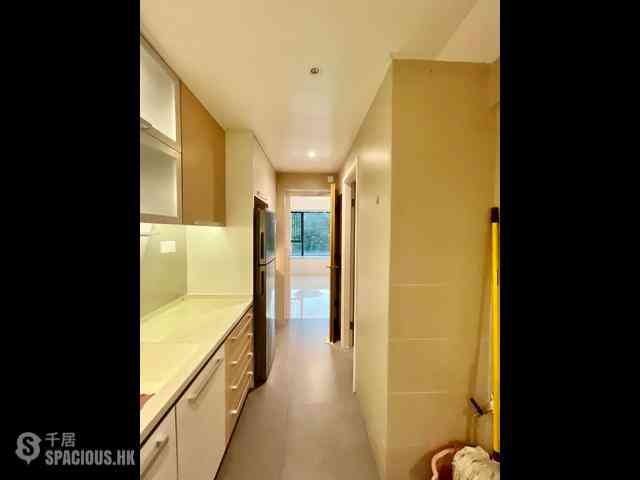 Mid Levels Central - Hillsborough Court 12
