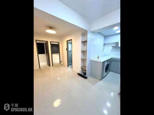 Wan Chai - Wing Tak Building 01