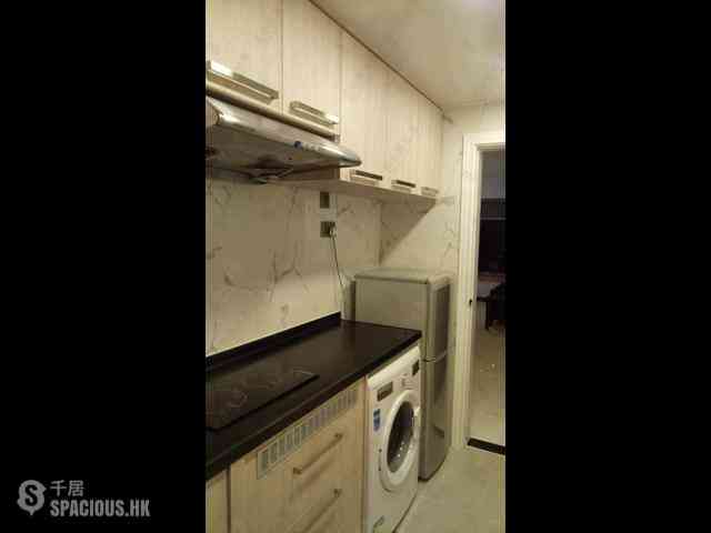 Sai Ying Pun - Ying Wa Court 08