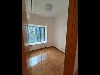 Wan Chai - The Zenith Phase 1 Block 3 08