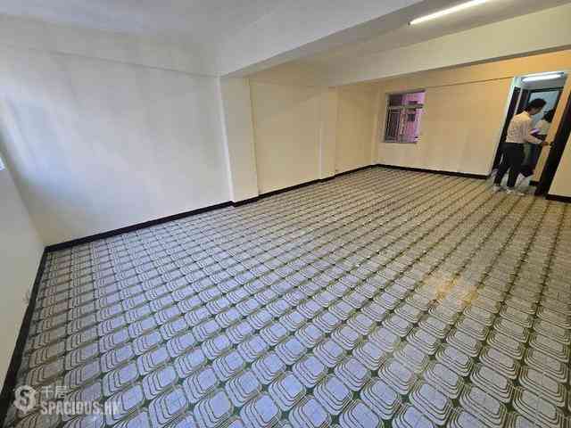 Wan Chai - Yee Tai Building 03