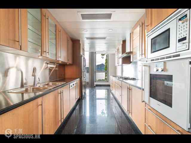 Repulse Bay - 16A, South Bay Road 03