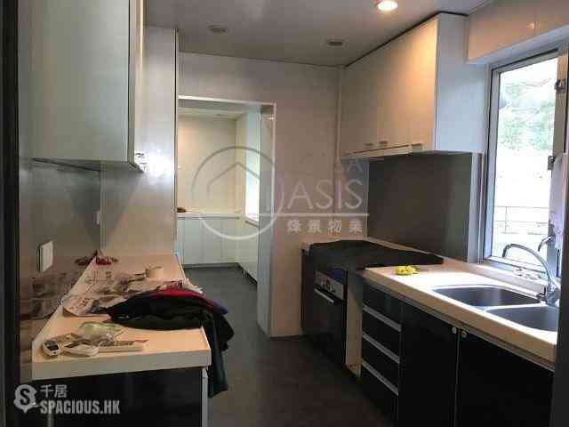 Pok Fu Lam - Scenic Villas 03