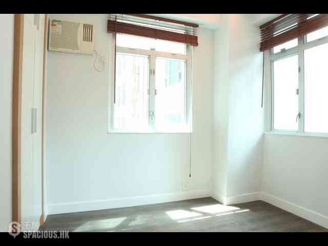 Wan Chai - Tung Hey Mansion (Building) 06
