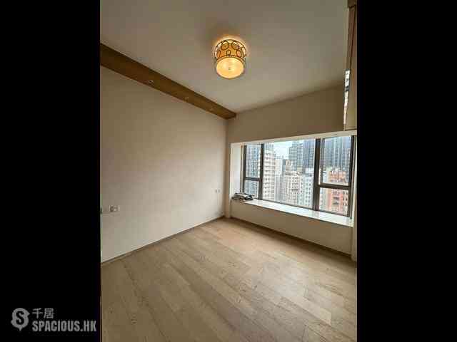 Sai Ying Pun - The Summa 06