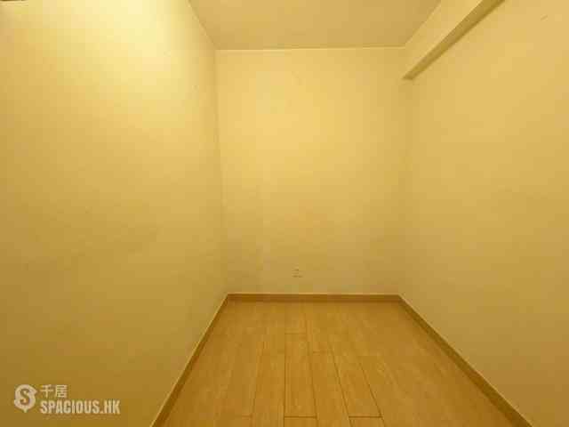 Sai Ying Pun - Western Garden Evergreen Tower (Block 1) 04