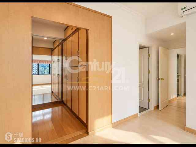 Mid Levels Central - Clovelly Court 04
