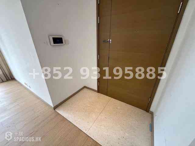 Sai Ying Pun - The Summa Block 1 29
