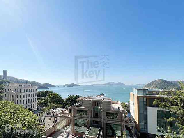Repulse Bay - Burnside Estate 02