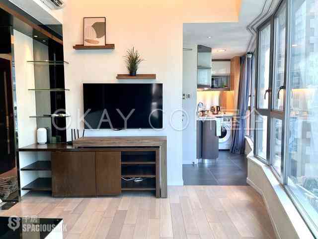 Central - Knight on Wyndham 01