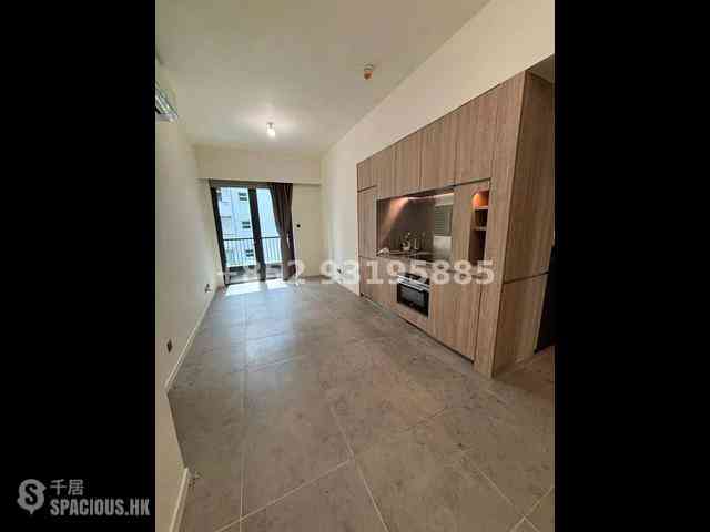 Sai Ying Pun - Bohemian House 01
