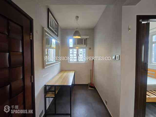 Soho - Chung Hing Court 05