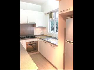 Mid Levels Central - Greenland Court 04