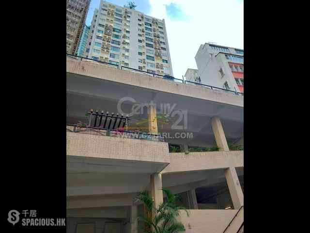 Mid Levels Central - Greenland Court 15
