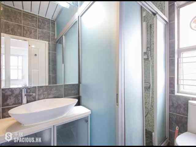 Mid Levels Central - Hong Lok Mansion 12