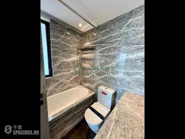 Wong Chuk Hang - The Southside Phase 3B Blue Coast 05