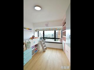 Yau Ma Tei - King's Park Villa 16