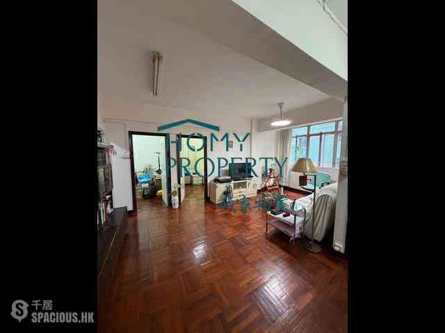 Quarry Bay - Yuen Tung Building 01