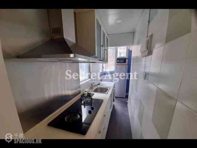 Mid Levels West - Cartwright Gardens 05