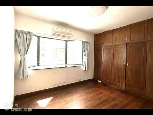 Repulse Bay - South Bay Towers 04
