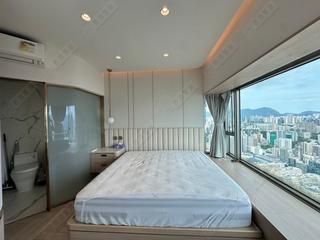 West Kowloon - Sorrento Phase 1 Block 6 04