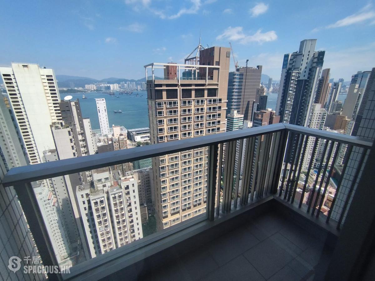 Sai Ying Pun - Island Crest 01