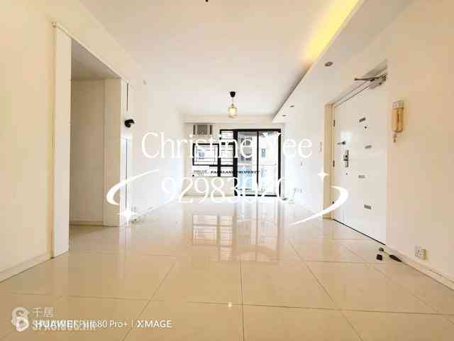Happy Valley - Beverly Hill 02
