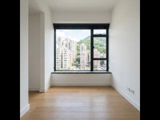 Tai Hang - The Warren 11