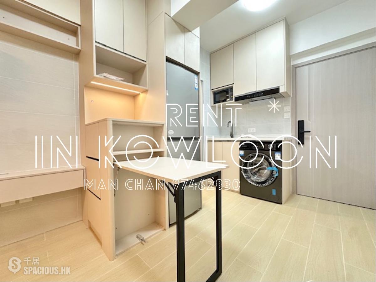 Mong Kok - Cheong Wang Mansion 01