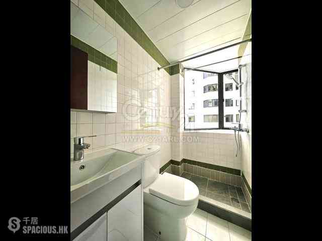Repulse Bay - South Bay Towers 15