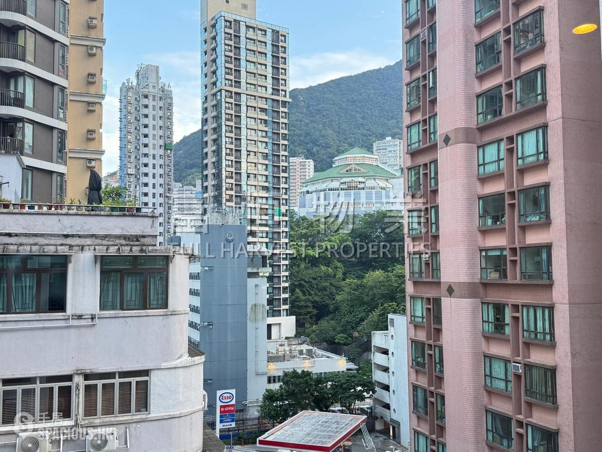 Happy Valley - Fung Woo Building 01
