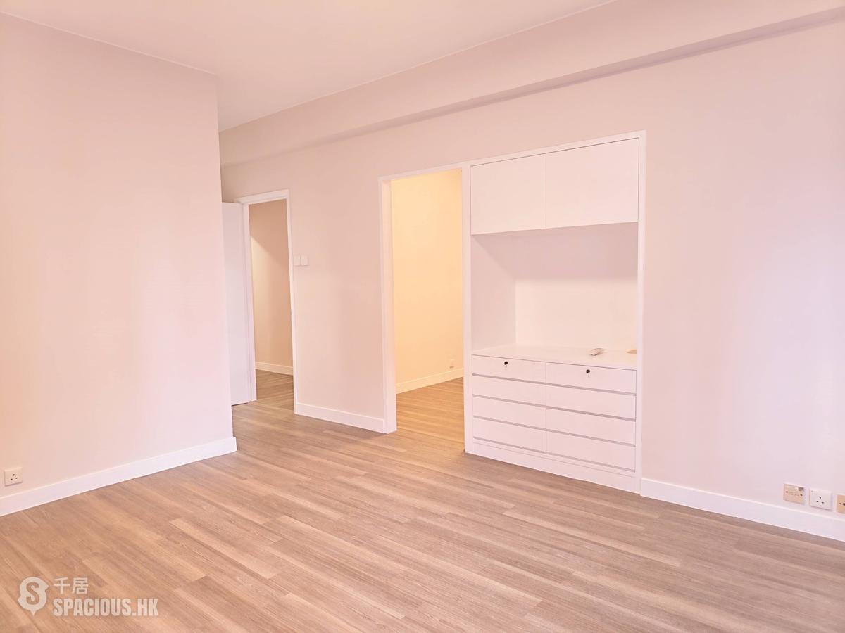 Mid Levels Central - Wilshire Park 01