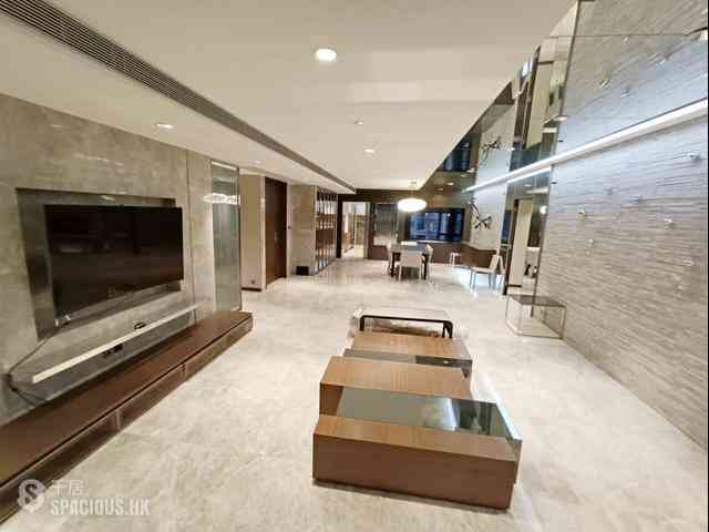 Mid Levels Central - Kennedy Heights 02