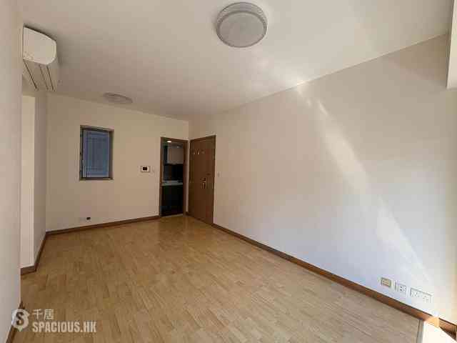 Sai Ying Pun - Island Crest Block 1 05