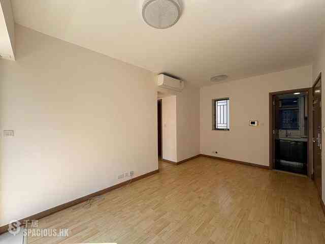 Sai Ying Pun - Island Crest Block 1 06