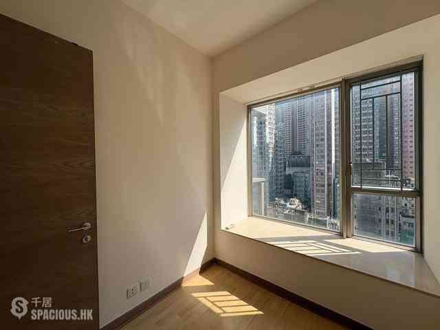 Sai Ying Pun - Island Crest Block 1 10