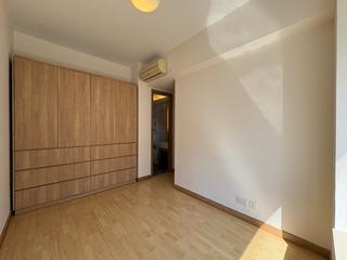 Sai Ying Pun - Island Crest Block 1 03