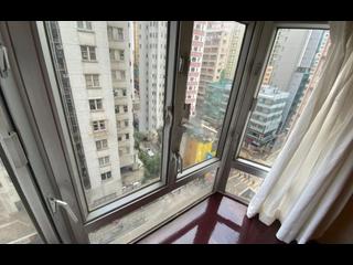 Kennedy Town - Man Kwong Court 05