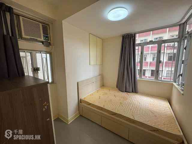 Kennedy Town - Pearl Court 04