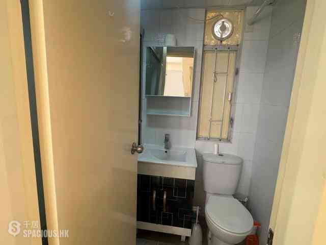 Kennedy Town - Pearl Court 10