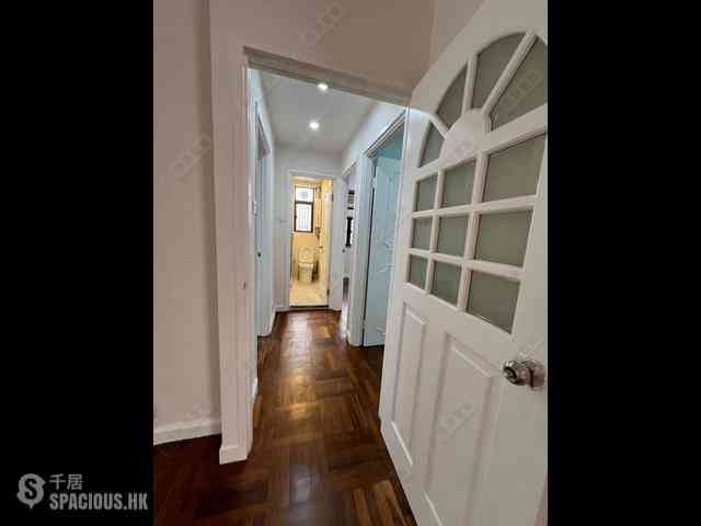 Happy Valley - Greenside Villa 02