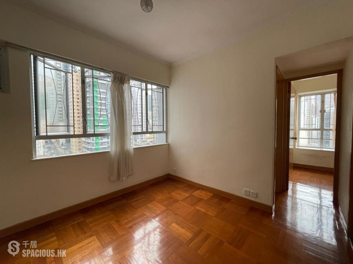Sai Ying Pun - Shun Tai Building 01