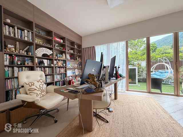 Clear Water Bay - Mount Pavilia Block A 08