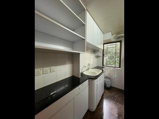Mid Levels West - Greenland Gardens 22