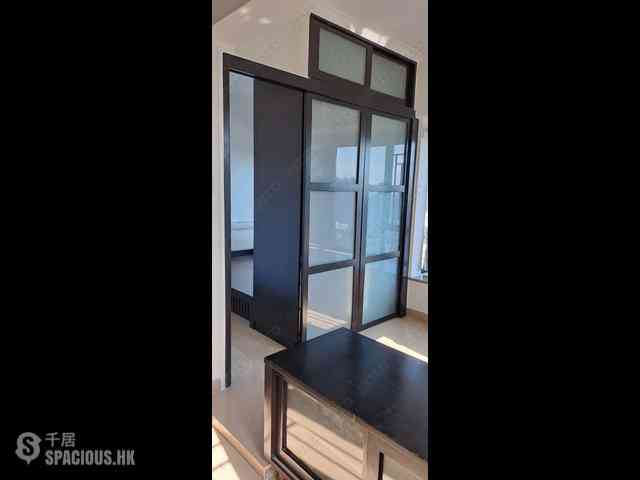 Tseung Kwan O - The Metro City Phase 2 05