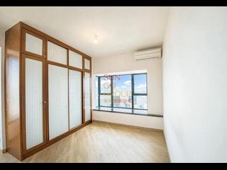 Mid Levels West - 80 Robinson Road 06